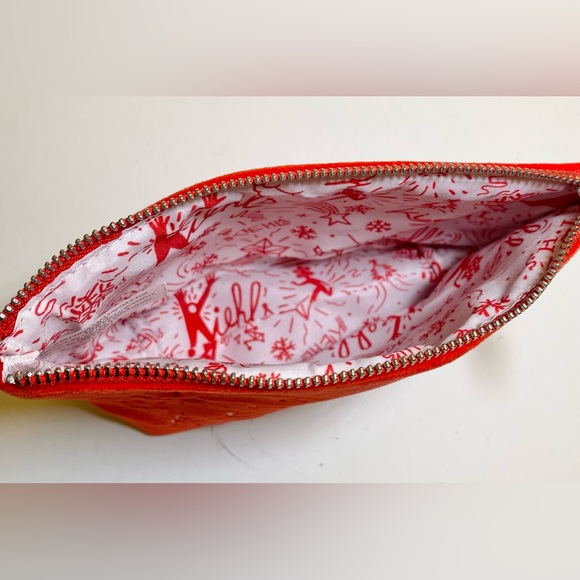 NWOT! 😊 Kiehl's Red Velvet Makeup Bag/ Cosmetic Pouch w/White Embroidery - Picture 2 of 2